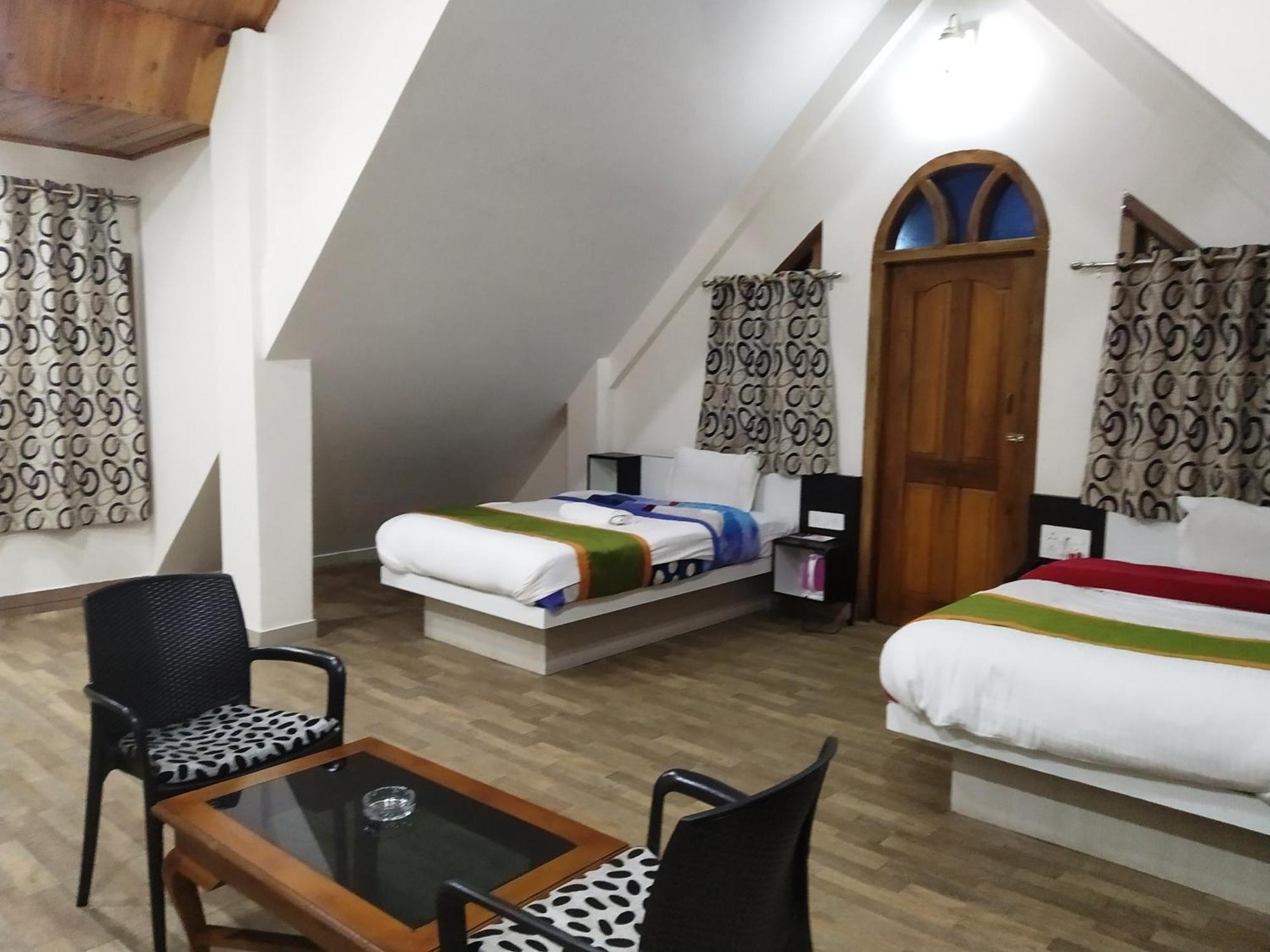 Ziro Palace Inn - A Boutique Hotel Hāpoli Buitenkant foto