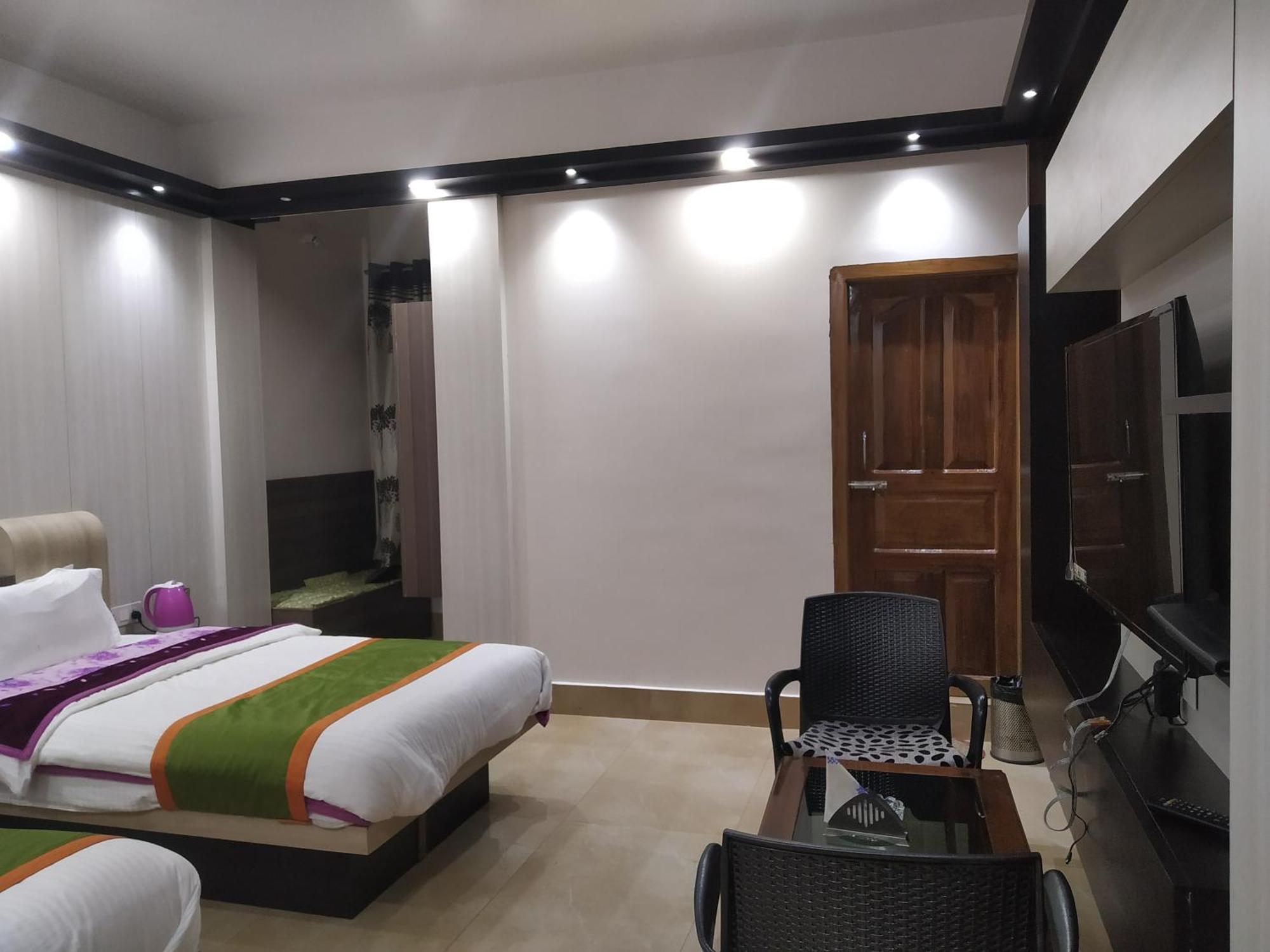 Ziro Palace Inn - A Boutique Hotel Hāpoli Buitenkant foto