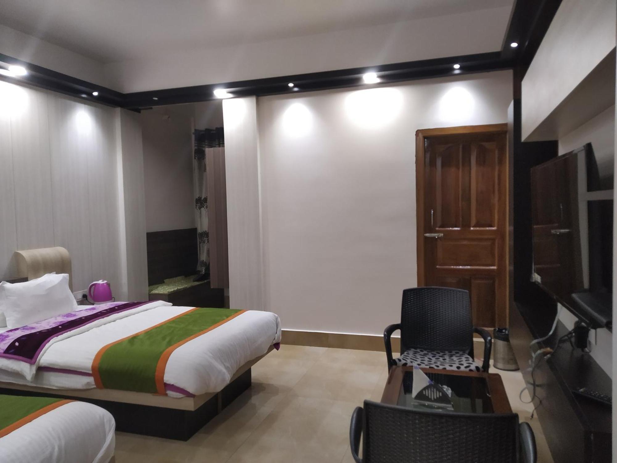 Ziro Palace Inn - A Boutique Hotel Hāpoli Buitenkant foto