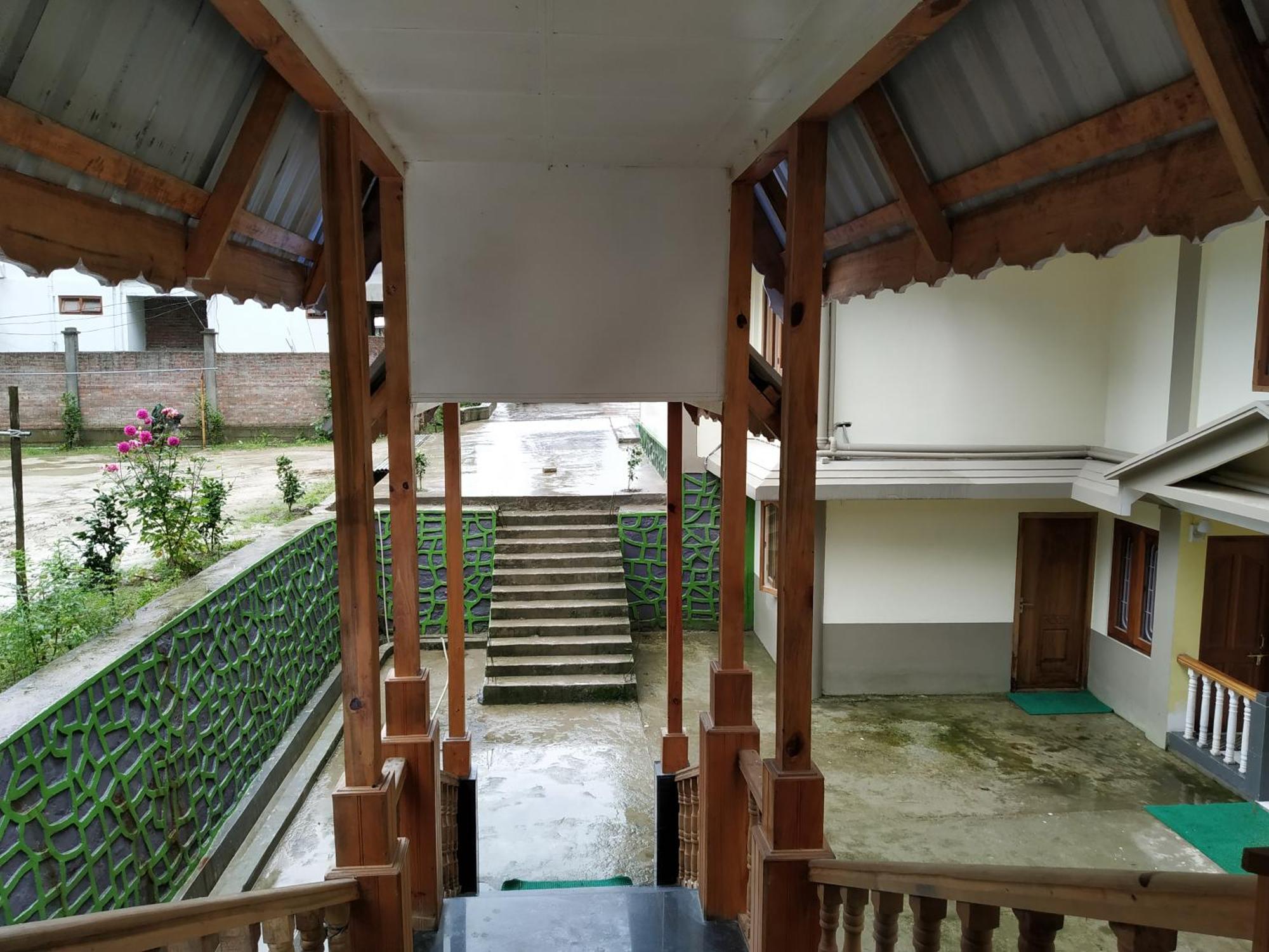 Ziro Palace Inn - A Boutique Hotel Hāpoli Buitenkant foto