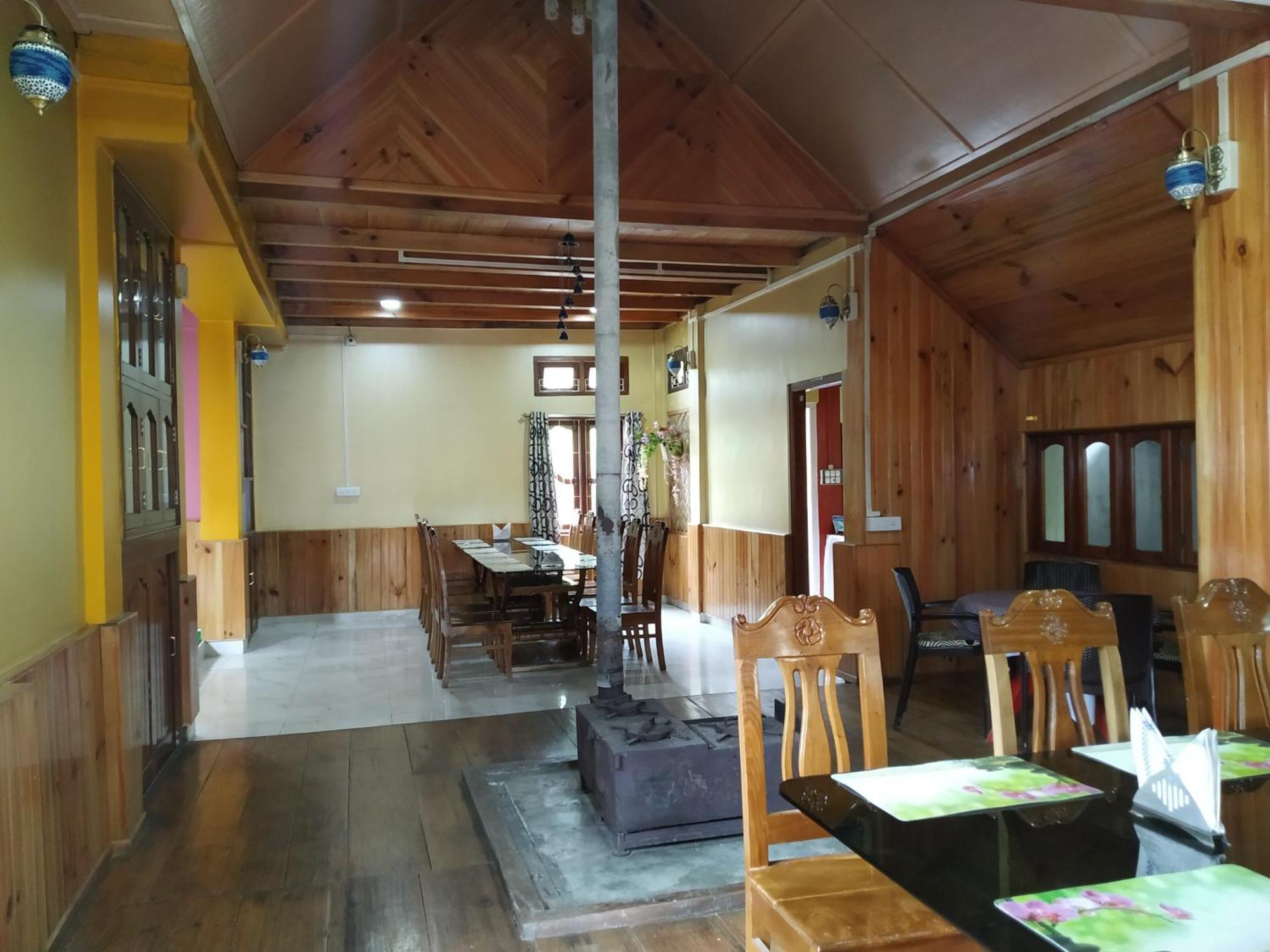 Ziro Palace Inn - A Boutique Hotel Hāpoli Buitenkant foto