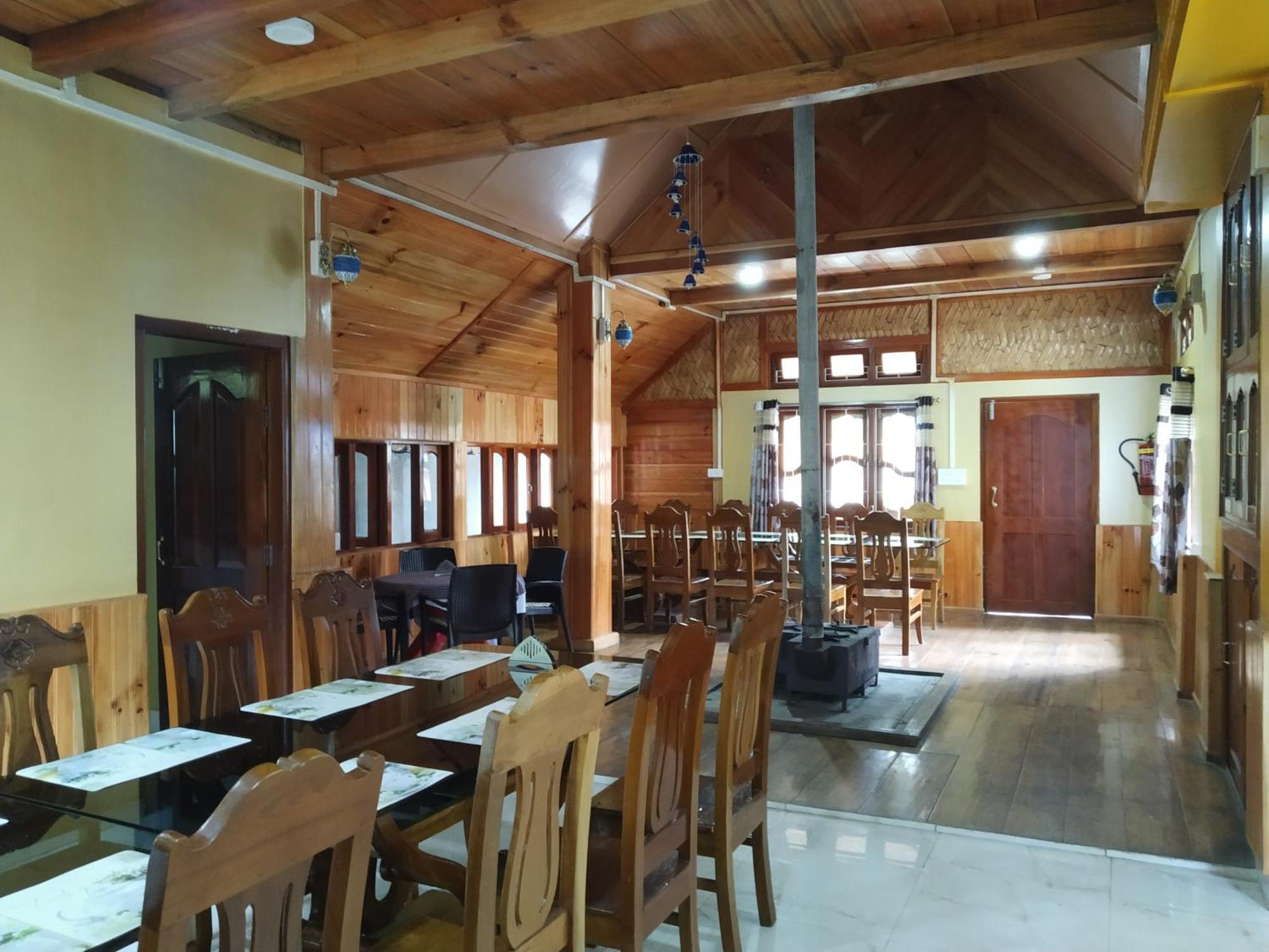 Ziro Palace Inn - A Boutique Hotel Hāpoli Buitenkant foto